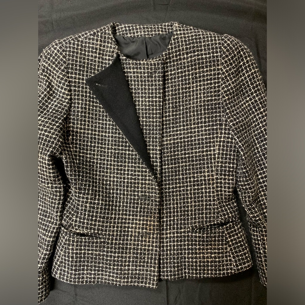 Fleet Street Women’s Jacket. Size:10. Black/White.